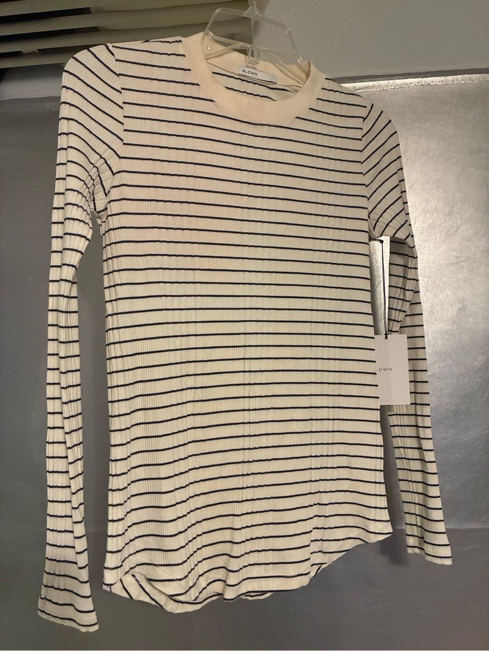 BLDWN - Ribbed Long-Sleeve Stripe Top - White/Black -